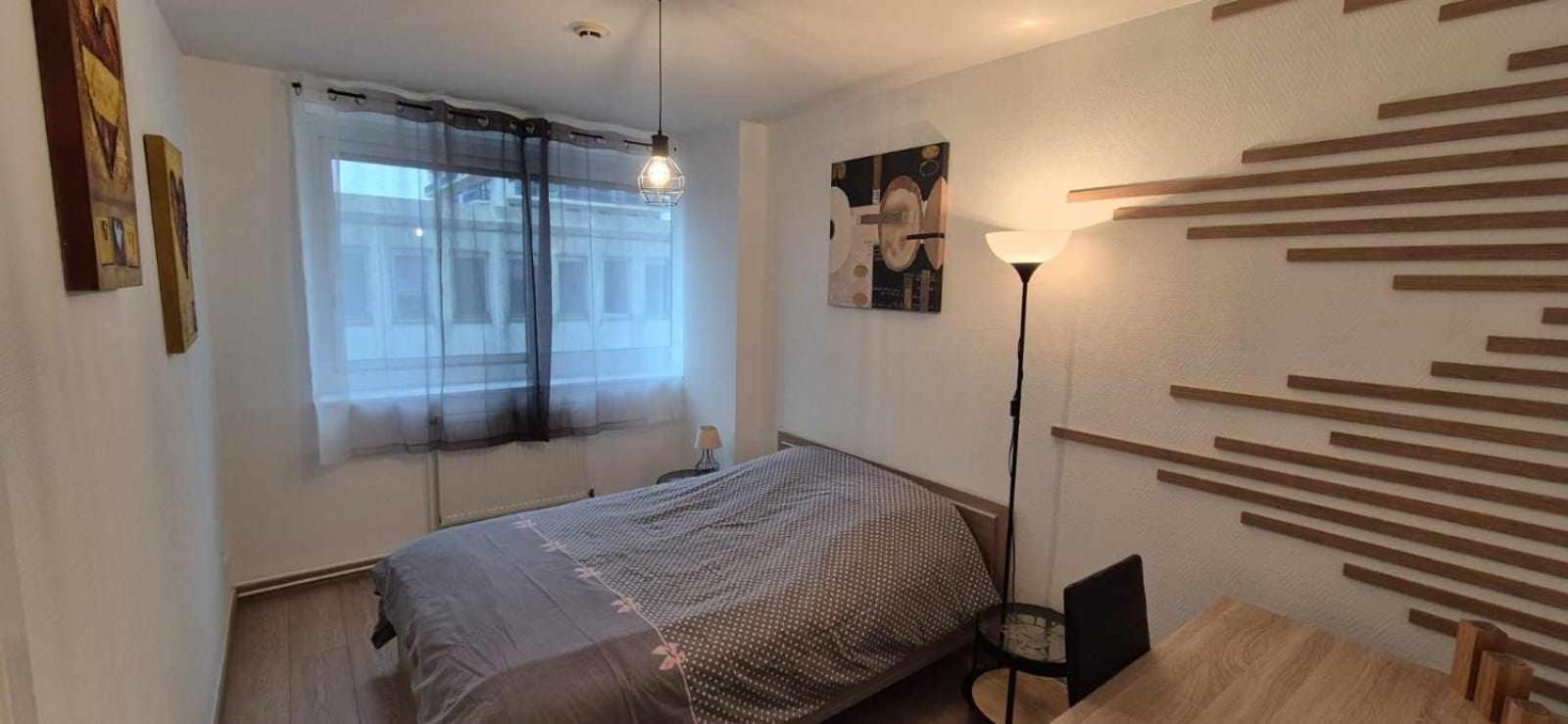Nouveau !! Appartement Confortable Totalement Renove Avec Parking Gratuit - Hypercentre De Nancy Exterior photo